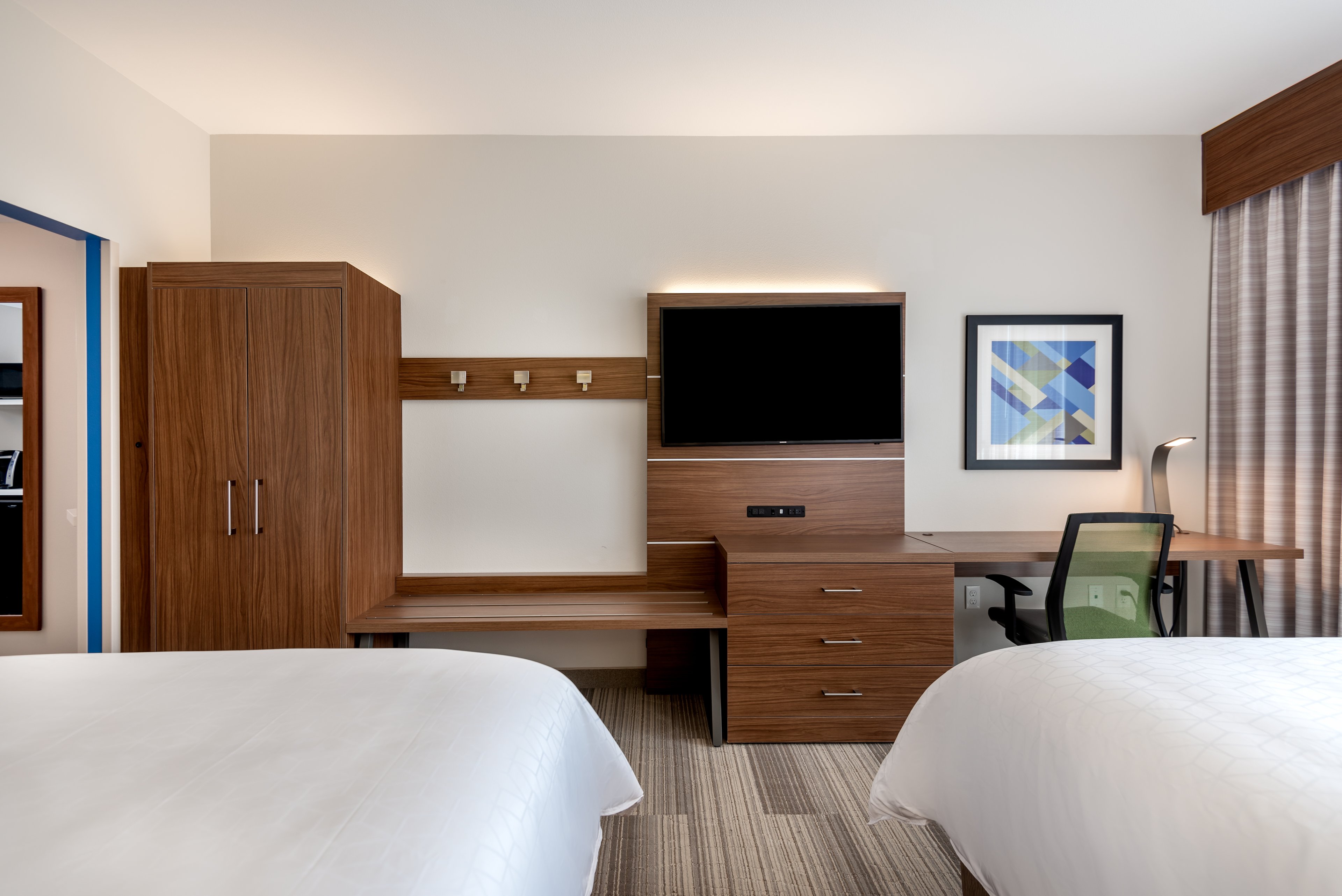 holiday inn express and suites santa ana orange county
