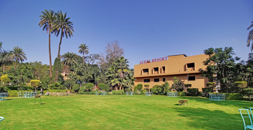 Achal Resort,,4 star