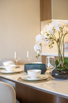 address dubai opera residences