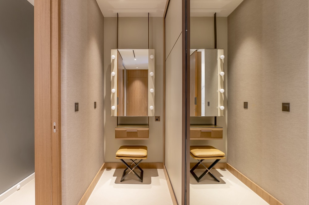 address dubai opera residences