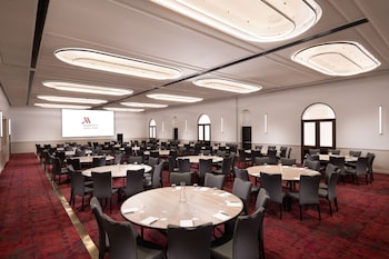 adelaide marriott hotel