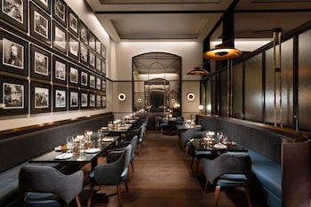 adelaide marriott hotel