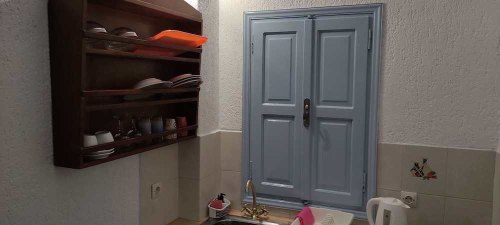 Panorama Oia,Near Baxedes Beach,2 star