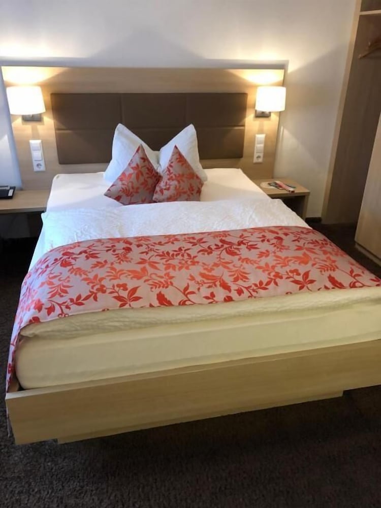 hotel restaurant gasthof zum schutzen