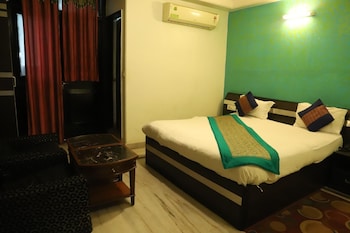 airport hotel golden jindal