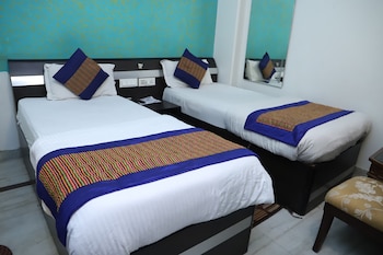 airport hotel golden jindal