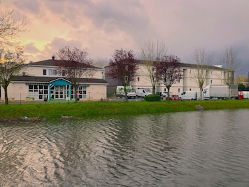 fasthotel roissy cdg sud claye souilly