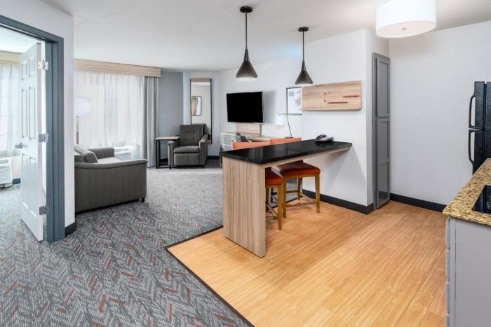 candlewood suites loveland by ihg