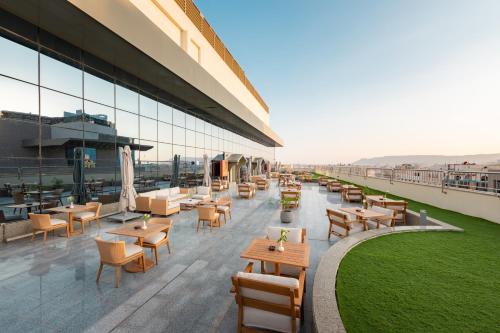 al manakha rotana madinah