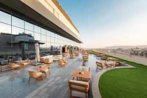 al manakha rotana madinah