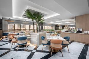 al manakha rotana madinah