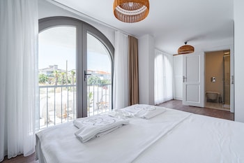 alacope alacati hotel