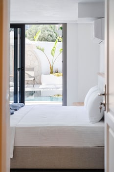 alacope alacati hotel