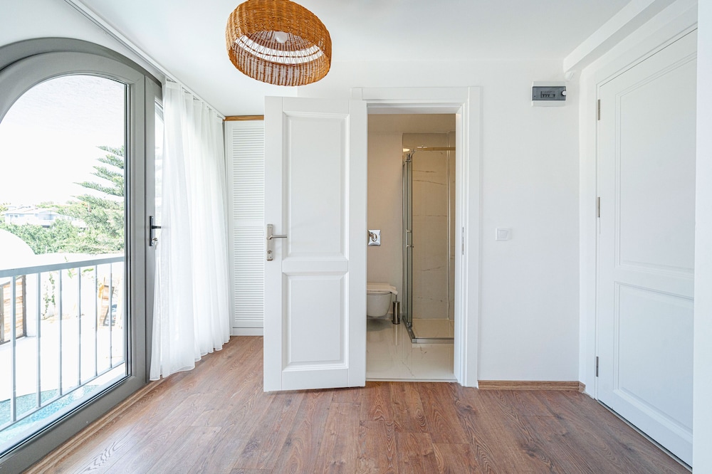 alacope alacati hotel