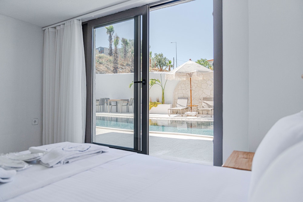 alacope alacati hotel