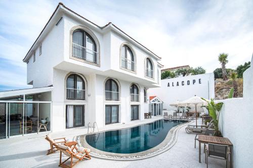 alacope alacati hotel