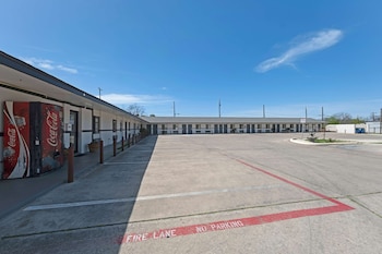 americas best value inn san antonio downtown riverwalk