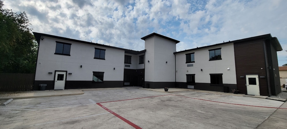 americas best value inn san antonio downtown riverwalk