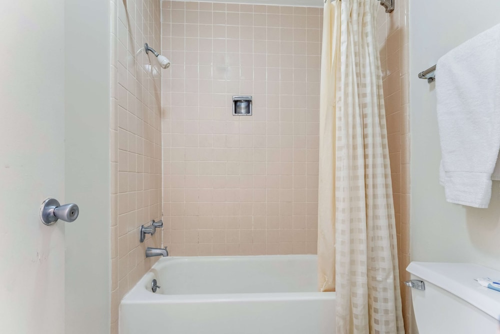 americas best value inn san antonio downtown riverwalk