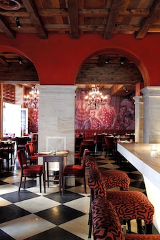 renaissance lucerne hotel