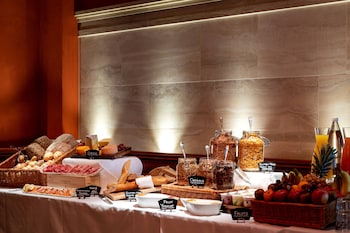 renaissance lucerne hotel