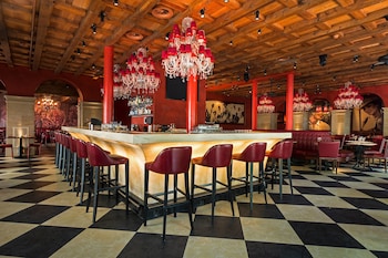 renaissance lucerne hotel