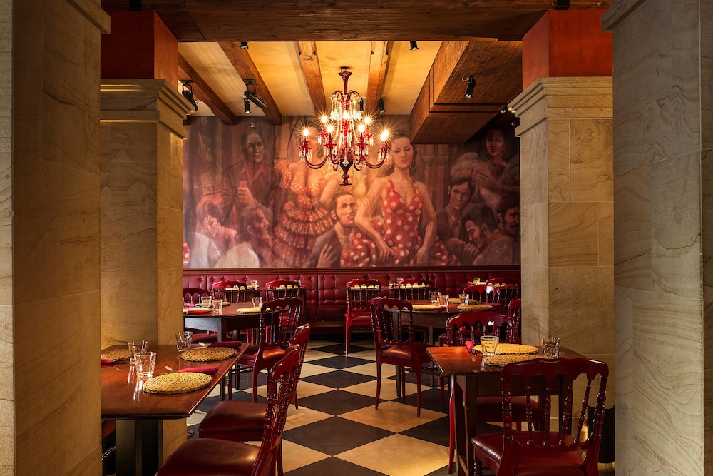 renaissance lucerne hotel