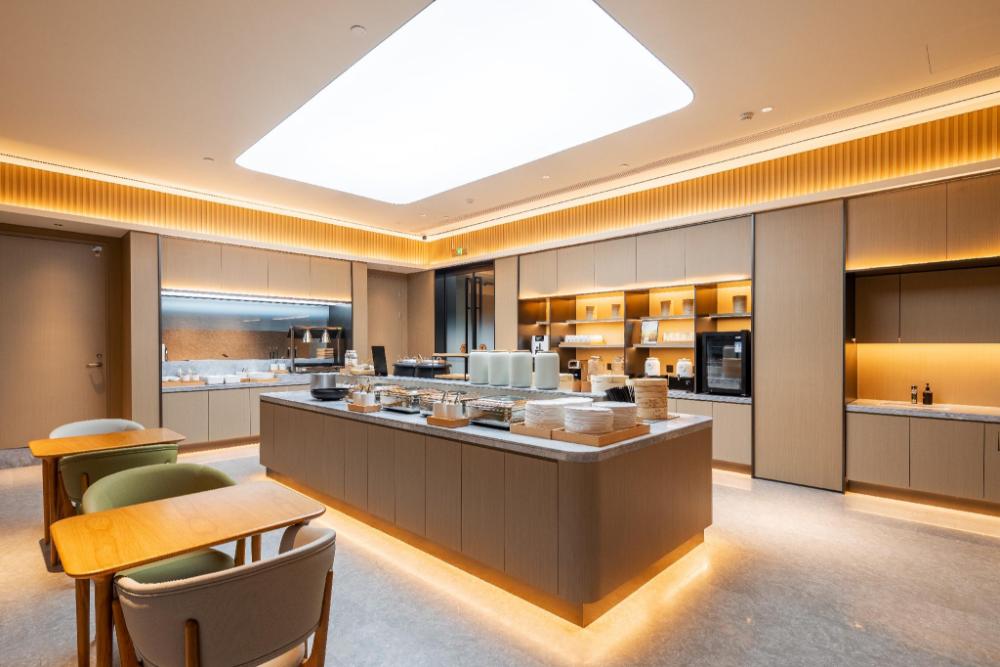 all seasons hotel nanjing gaoxie crab city shop