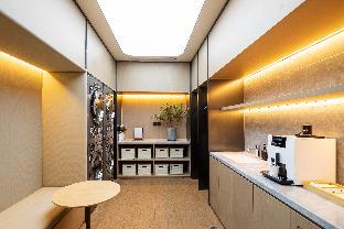 all seasons hotel nanjing gaoxie crab city shop