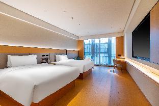 all seasons hotel nanjing gaoxie crab city shop