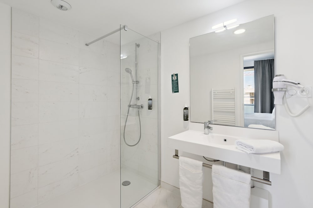 all suites appart and hotel paris 13 porte ditalie