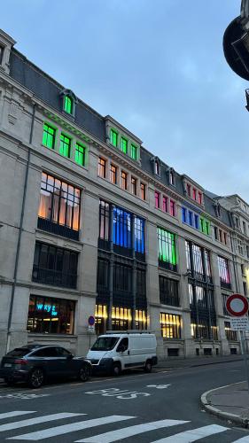 aloft dijon