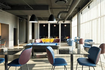 Aloft Waukee,,3 star