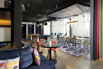Aloft Waukee,,3 star