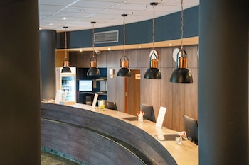 airways hotel frankfurt airport west