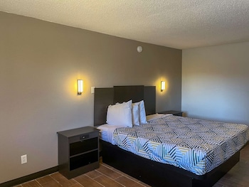 motel 6 hurricane wv