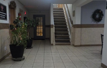 motel 6 hurricane wv