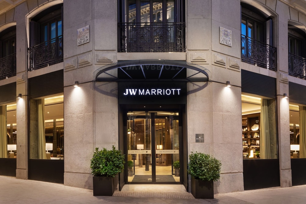 jw marriott hotel madrid