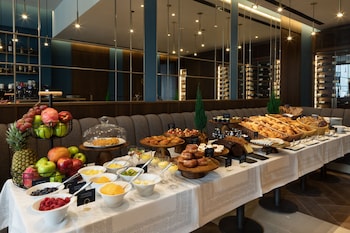 jw marriott hotel madrid