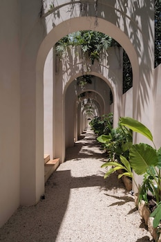 anat tantric boutique hotel