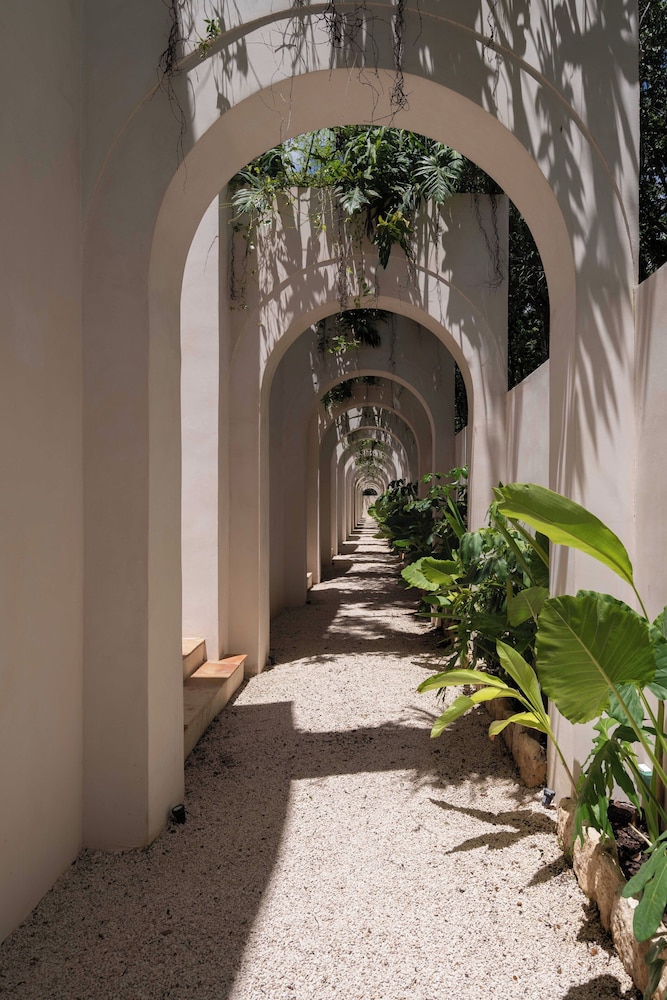 anat tantric boutique hotel