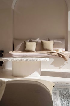 anat tantric boutique hotel