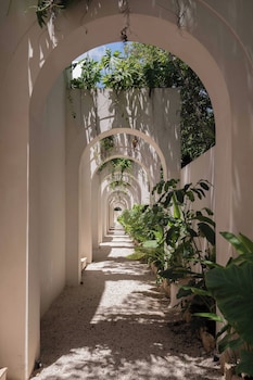 anat tantric boutique hotel