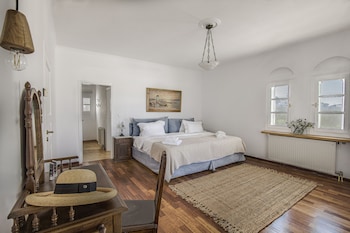anthemion paros villas and suites