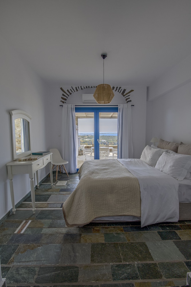 anthemion paros villas and suites