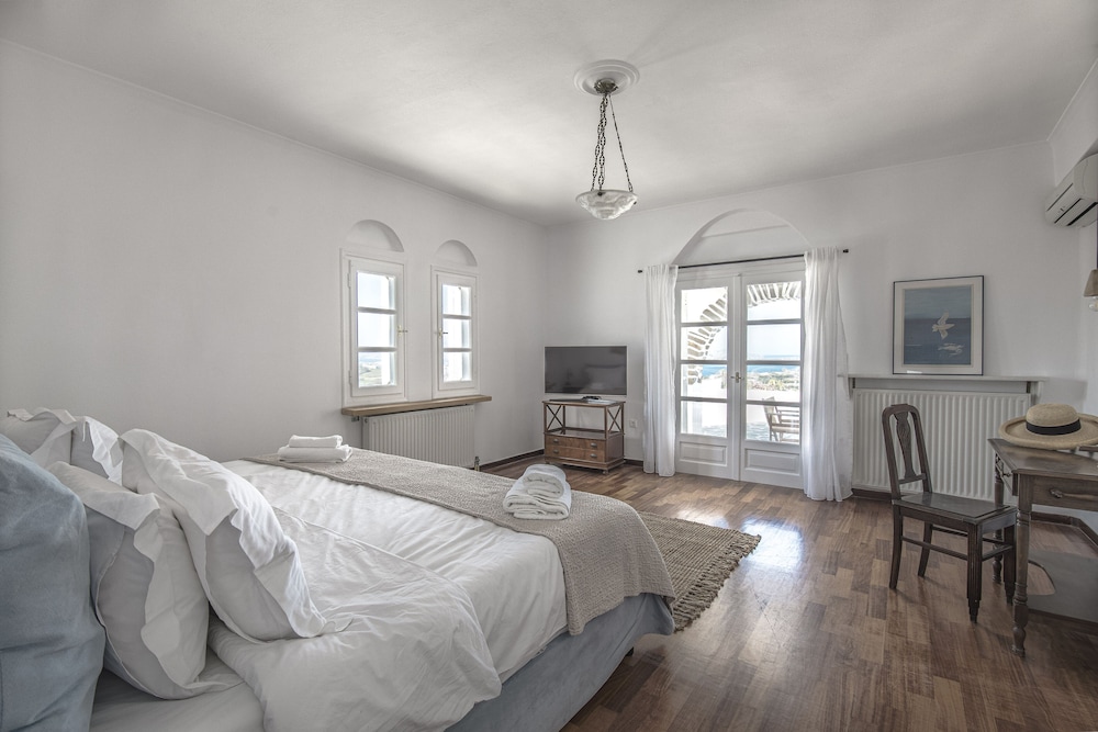 anthemion paros villas and suites
