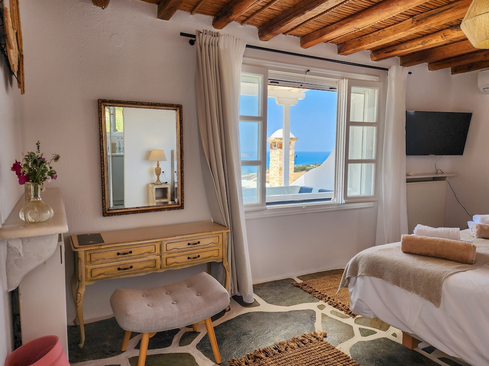 anthemion paros villas and suites