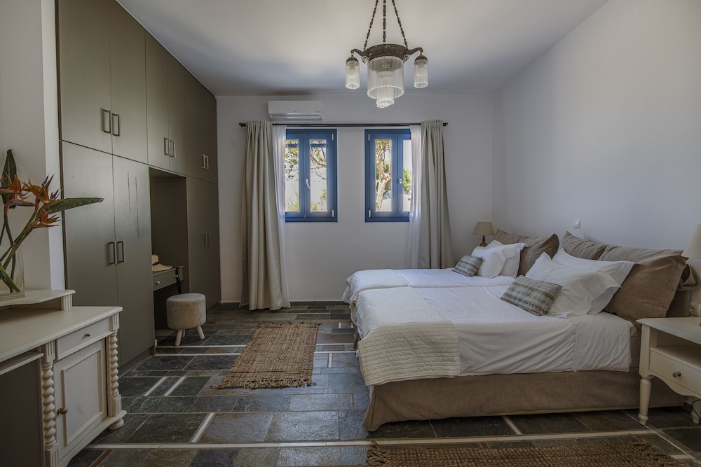 anthemion paros villas and suites