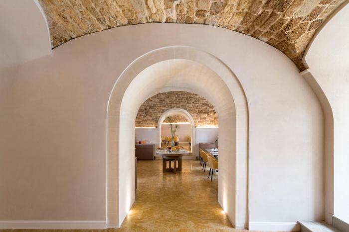 palazzo artemide vretreats