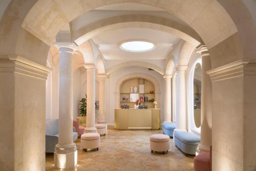 palazzo artemide vretreats
